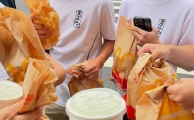 麥當勞精液漢堡，眼淚薯條，歌頌性侵的時代來臨！真的該抵制麥當勞嗎?